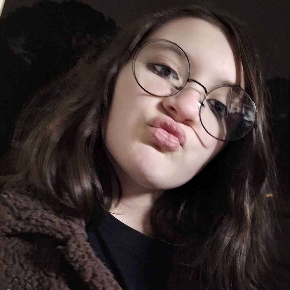 Meet your Posher, Mckenzie